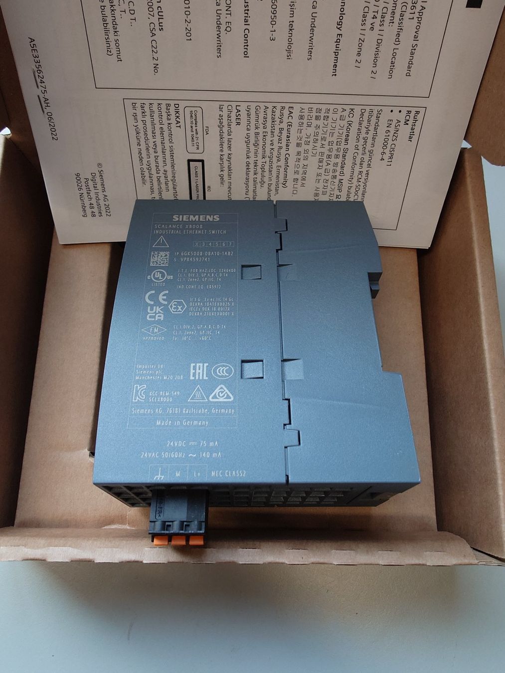 Hubs & Switches: Siemens Ethernet Switch Industrie – Neu und originalverpackt aus Thun von werft_thun 2