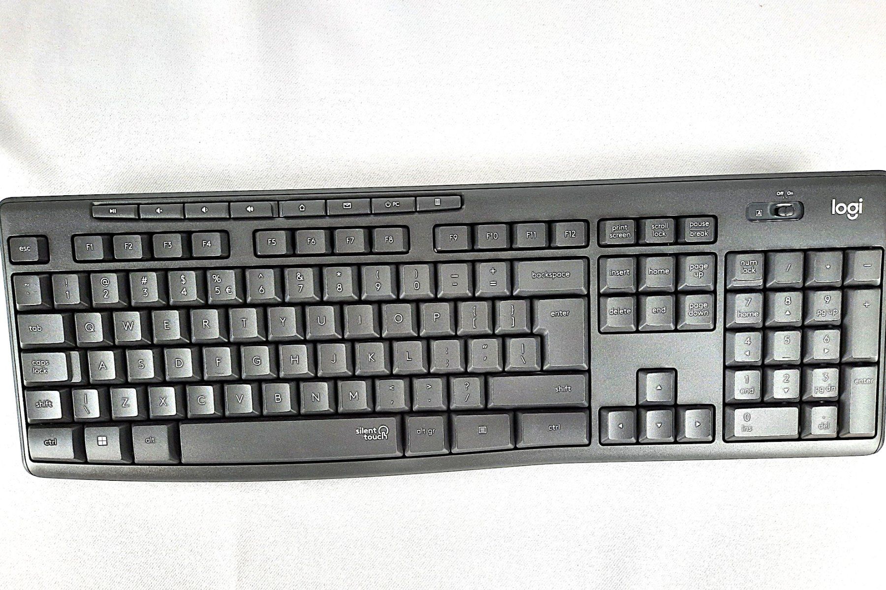 Logitech Tastiere: LOGITECH USA Tastatur – Nuovo (secondo la descrizione) da Beinwil am See venduto da Restwert_Beinwil 4
