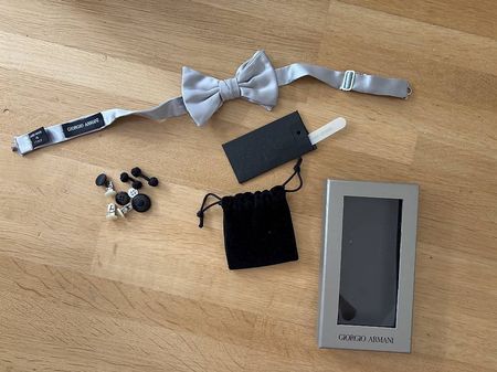 Silbrige Seidenfliege - Giorgio Armani