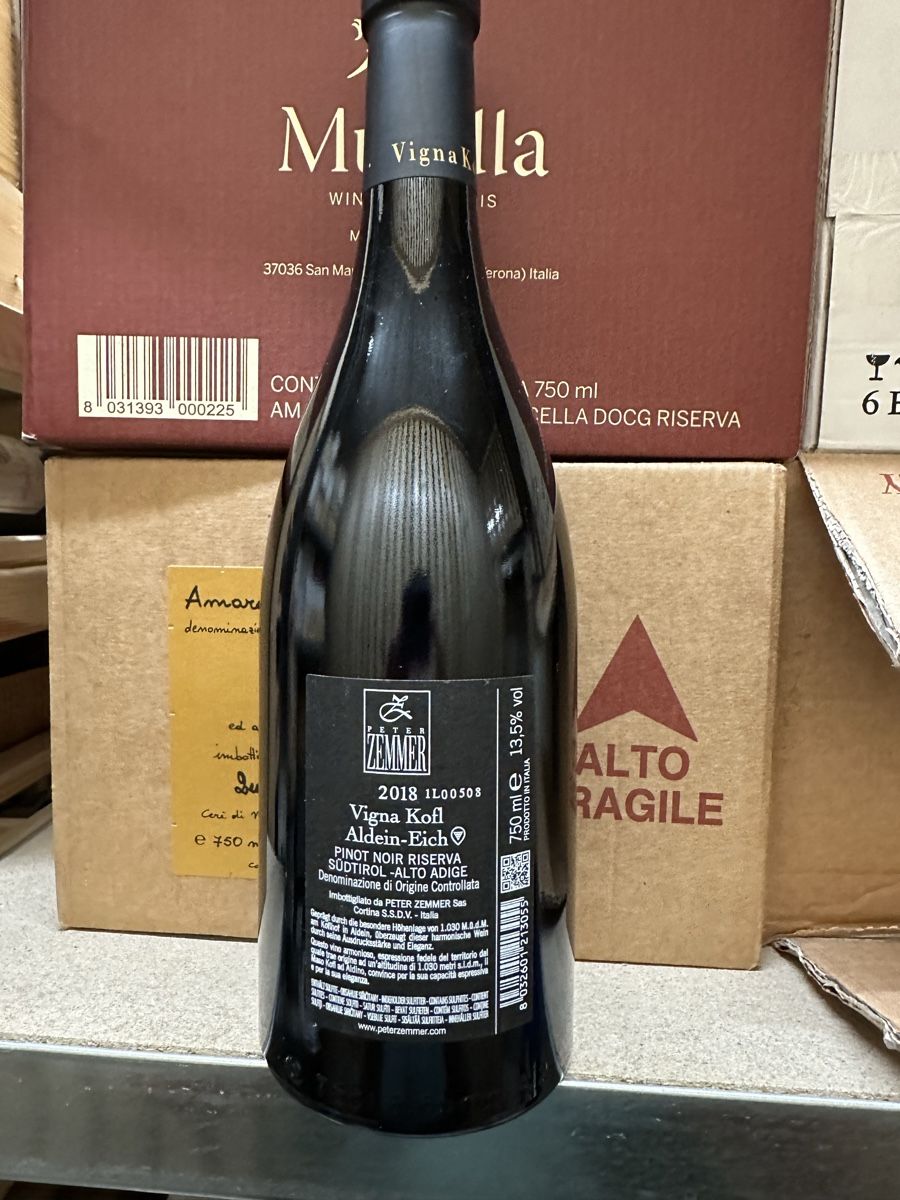Vino: Zemmer Pinot noir riserva 2018 – Nuovo e nell'imballaggio originale da Troinex venduto da Airain 2