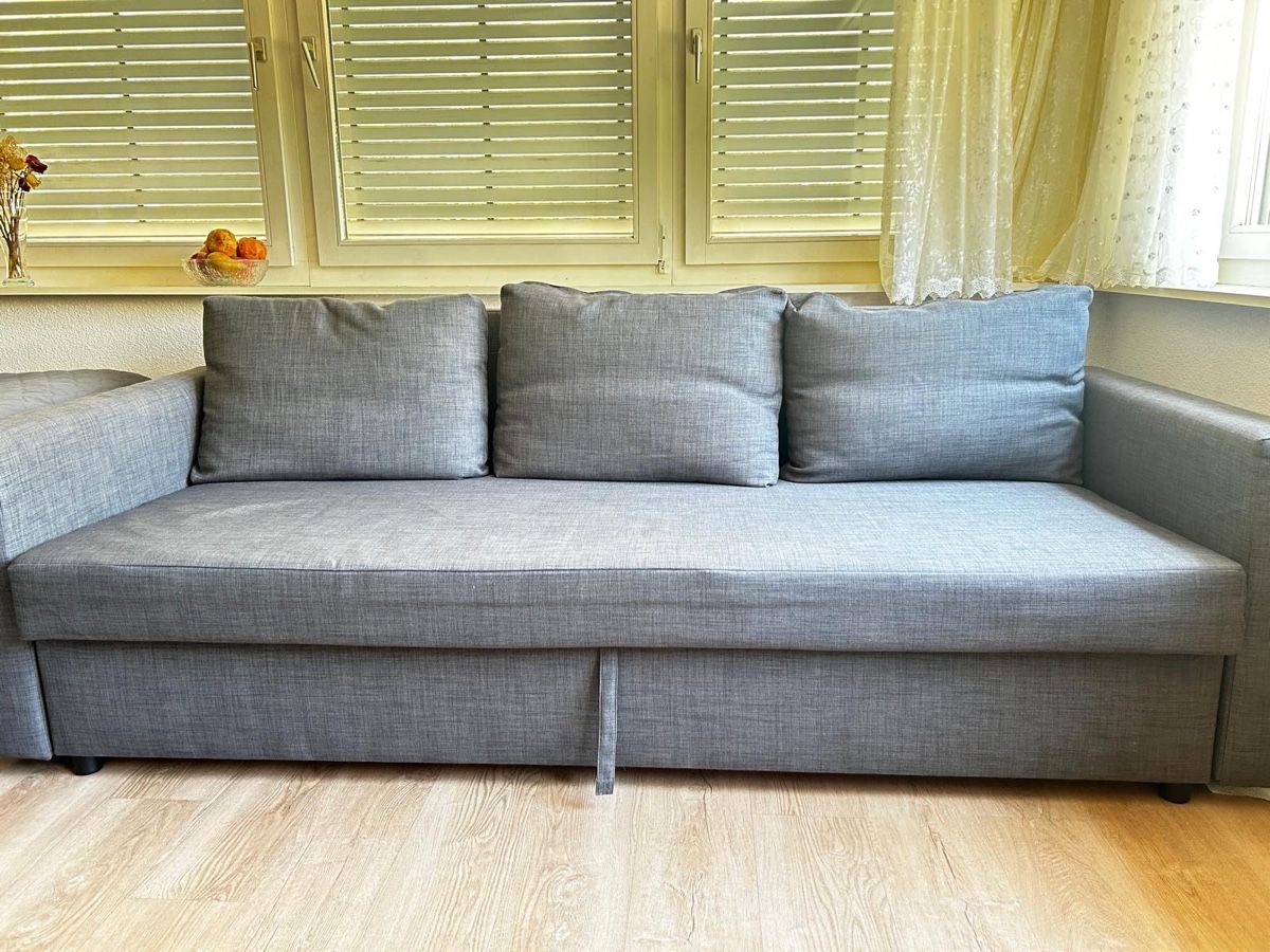 Sofas: Sofa mit Bett Funktion  – D'occasion à Reinach AG par CAM_83
