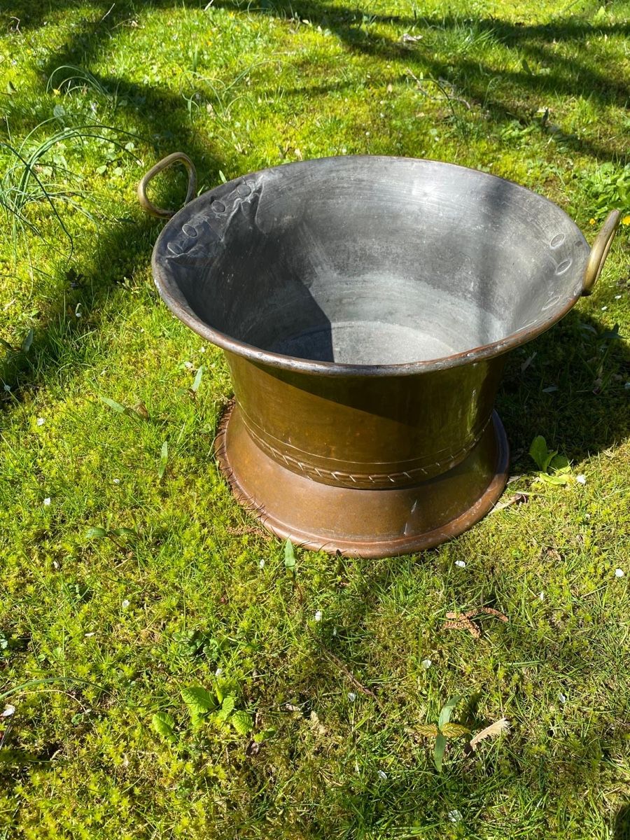 Pentole: Vintage Copper Planter Pot with Handles - Rustic Charm – Usato da Winterthur venduto da goe_h859 1