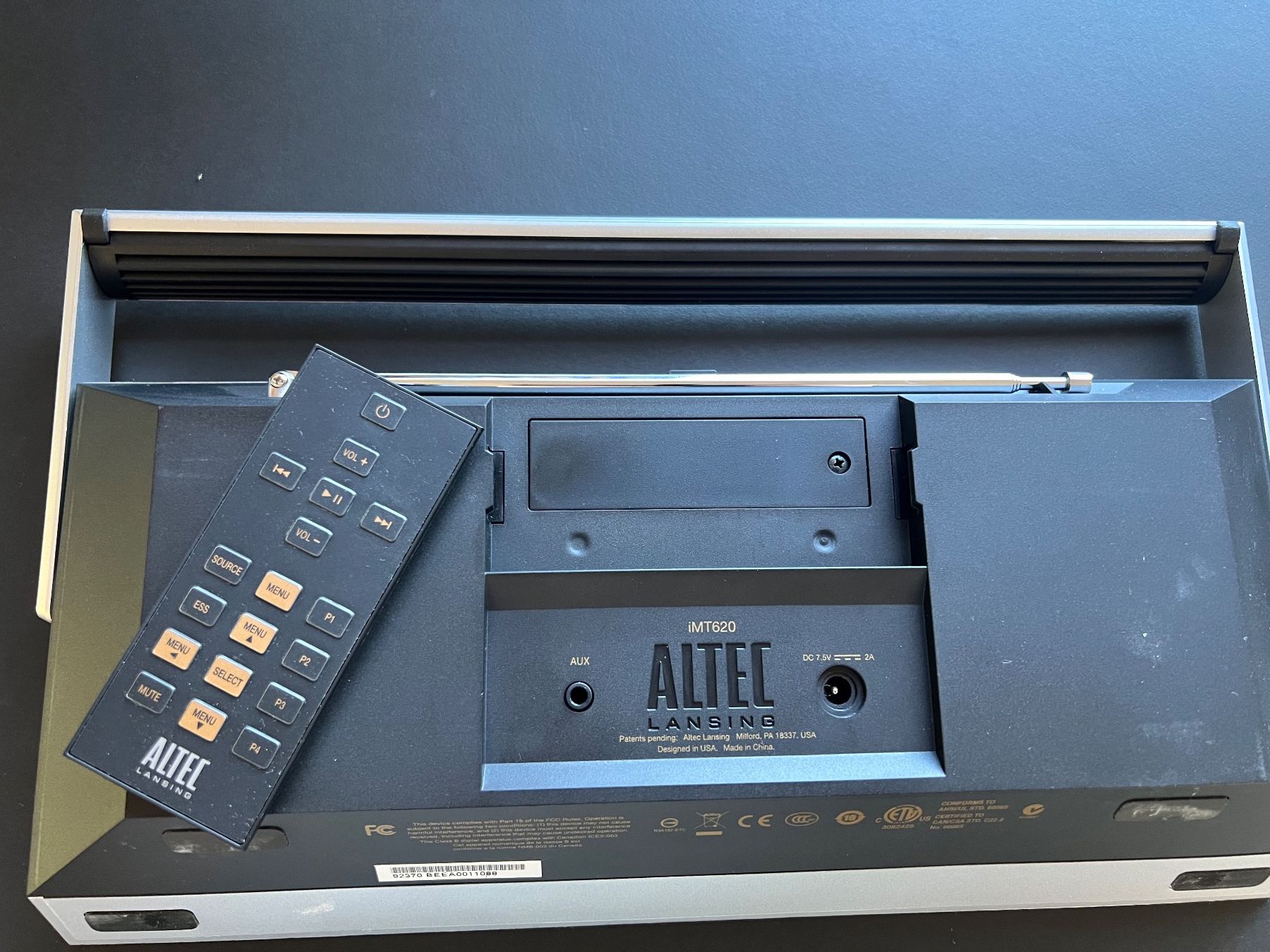 Systèmes audio & multimédias: Altec Lansing inMotion Classic iMT620 – D'occasion à Beinwil am See par isole 4