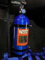 Nos Flasche inkl Halterung NEU