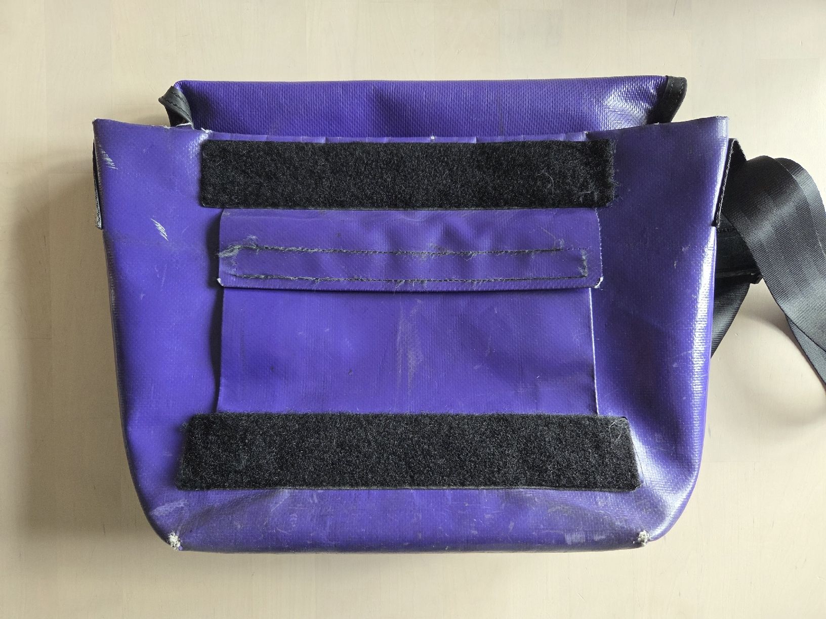 Freitag Borse: Freitag F12 Dragnet Tasche – Usato da Allschwil venduto da Puellula 1