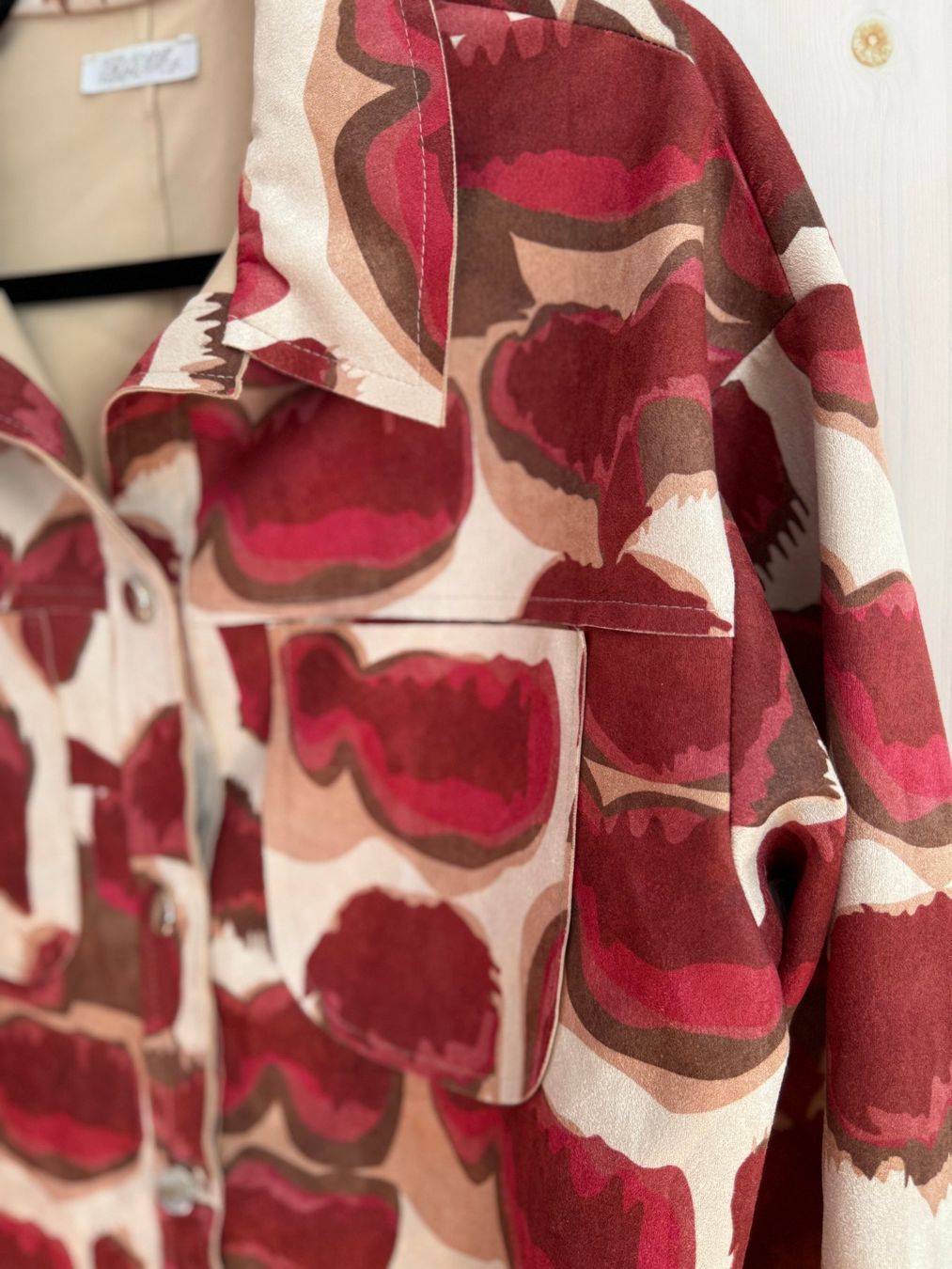 Giacche: Neu fancy Jacke Gr. 42/44 – Nuovo e nell'imballaggio originale da Kirchdorf AG venduto da coco123 4