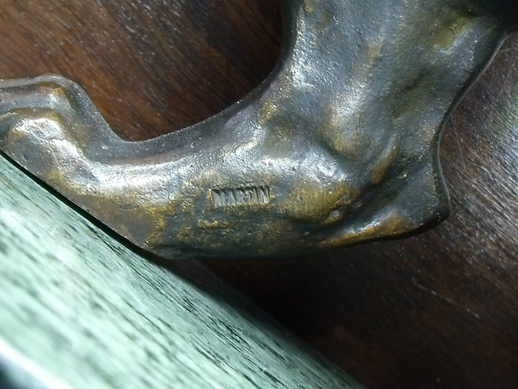 Statuette: BRONZE LÖWE GEPUNZT "MARTIN" – Usato da Neuenegg venduto da Holzli2 8
