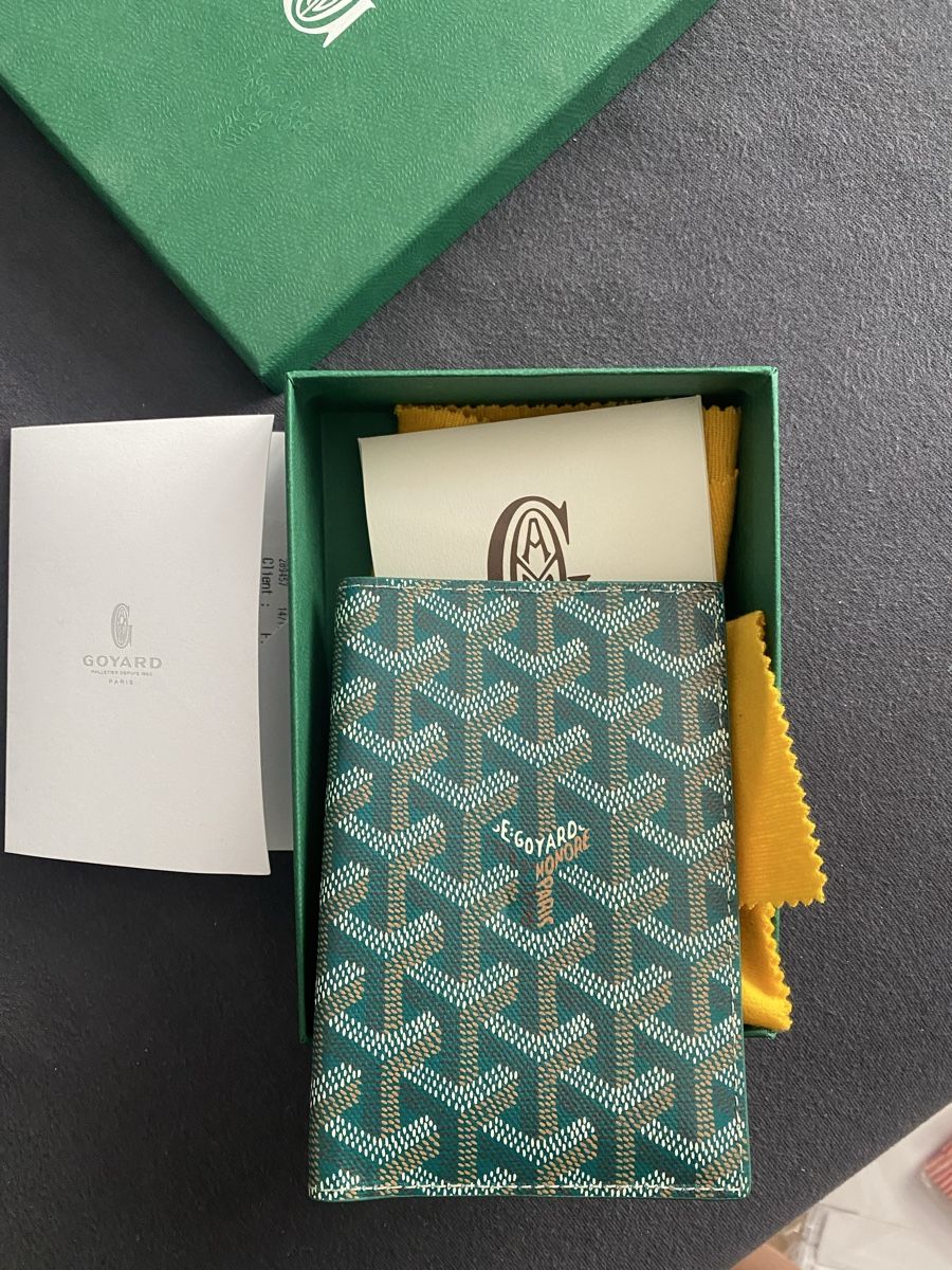 Goyard Portafogli: Goyard passport holder – Nuovo (secondo la descrizione) da Zürich venduto da annysclo