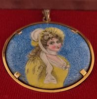 Antiker 750 (18 ct) GOLD Anhänger aus Porzellan signiert