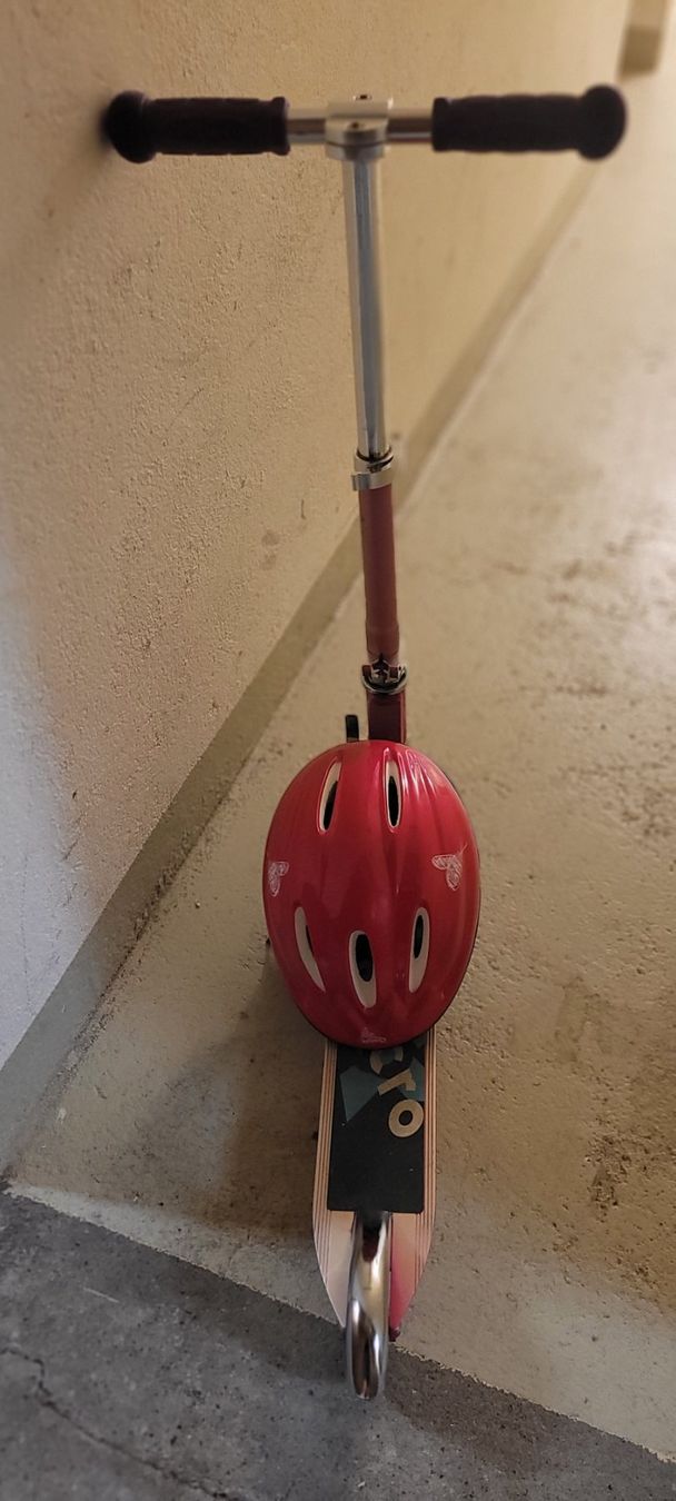 Helme: Trottinet Micro enfant &Casque Rushner /S – Gebraucht aus Vevey von obi_n8zc 3
