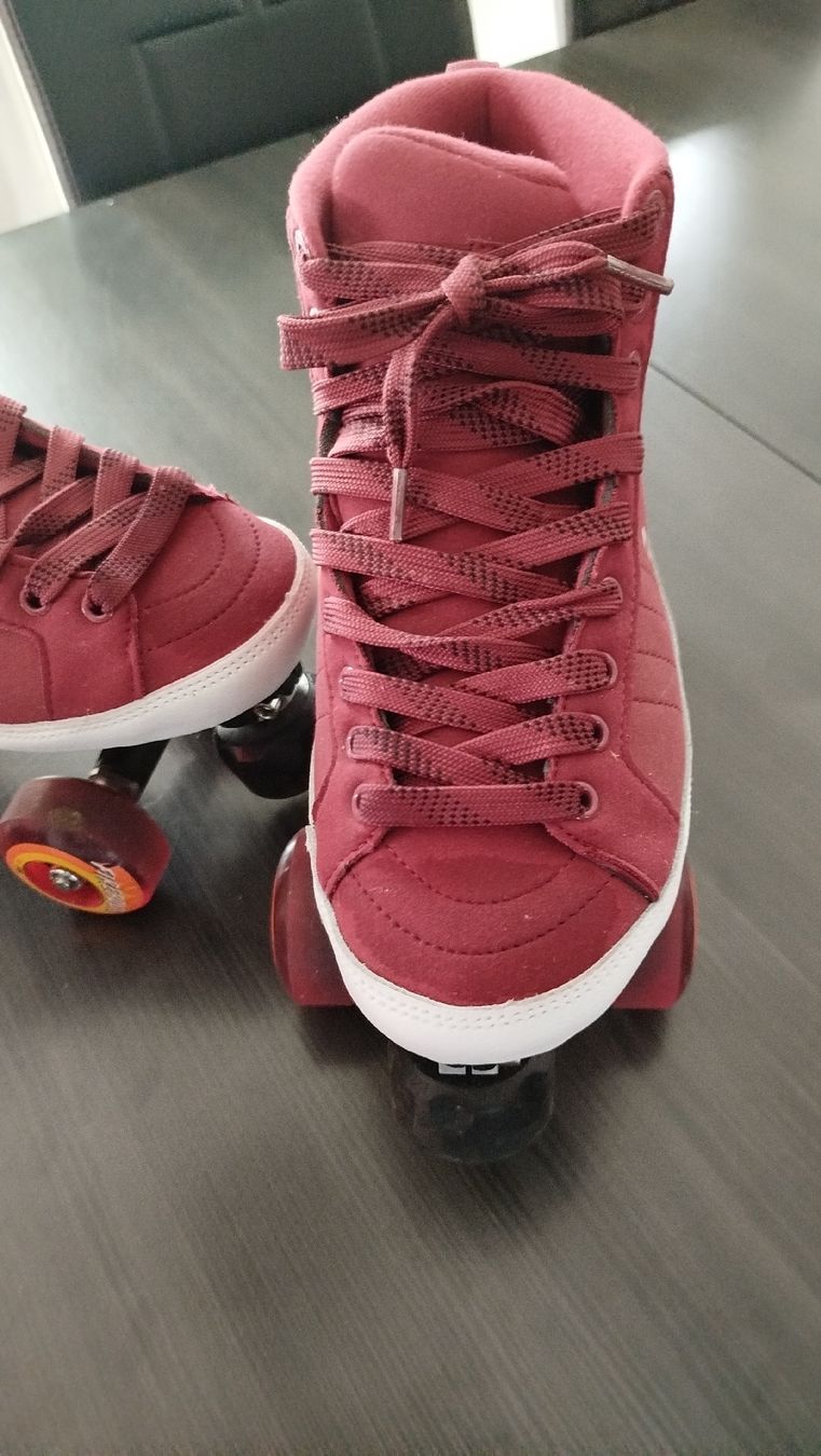 Pattini in linea & Pattini a rotelle: Chaya Karma Rollschuhe EU 41 – Usato da Glashütten venduto da lightmoon 5