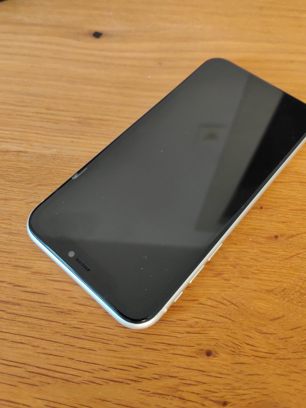 Apple Handys / Smartphones: iPhone 11 (Display defekt) – Gebraucht aus Bern von Chgeek 7