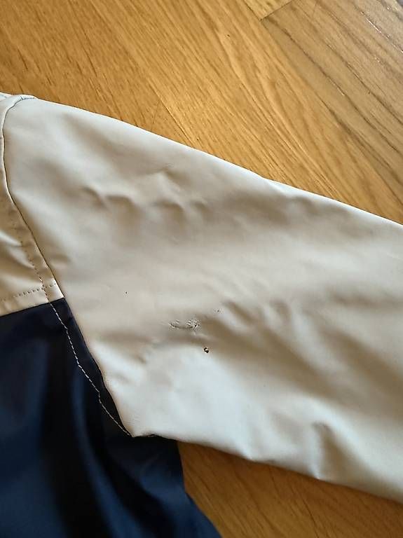 Giacche & Cappotti: Gefütterte Regenjacke gr. 98 – Usato da Seuzach venduto da Eve87 1