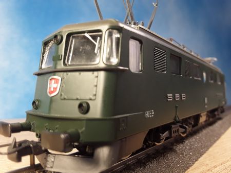 Roco 43937 _ SBB Lokomotive  Ae 6/6 _ Zürich _ OVP _ AC _ H0