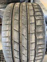 Hankook 285/30 ZR21