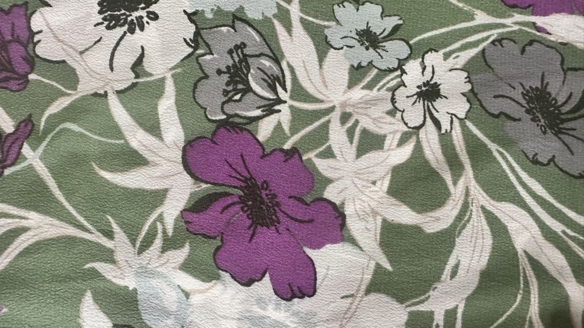 Arte internazionale: Kimono en soie  fleuri Massimo Dutti taille M – Nuovo (secondo la descrizione) da Vuippens venduto da ale_6gkb 4