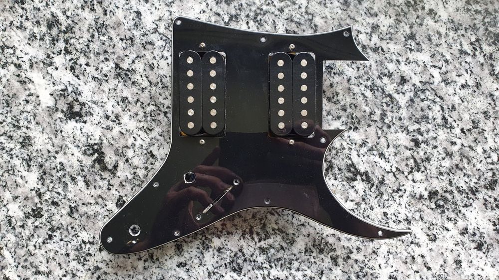 Ibanez Gio Mikro guitar pickguard with pickups | Kaufen auf Ricardo