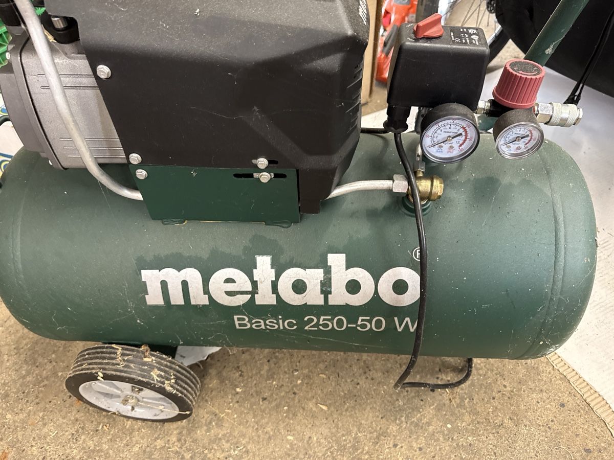 Metabo Kompressoren: Kompressor Metabo – Gebraucht aus Meienberg von sony252