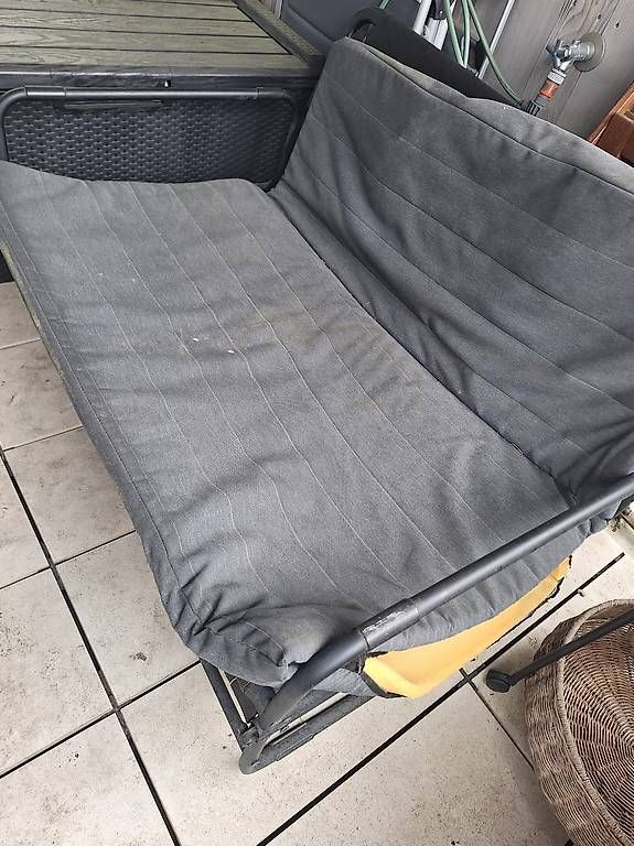 Sofas: Couch /Bed for garden terrace – Gebraucht aus Zürich von MatShopping