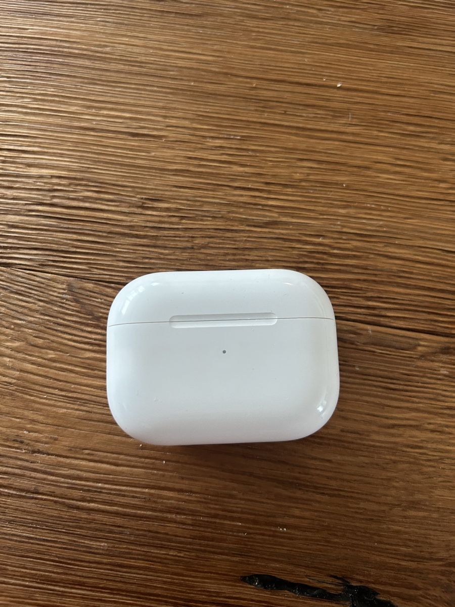 Apple Kopfhörer: Apple AirPods Pro 1st Gen. – Gebraucht aus Uster von  3