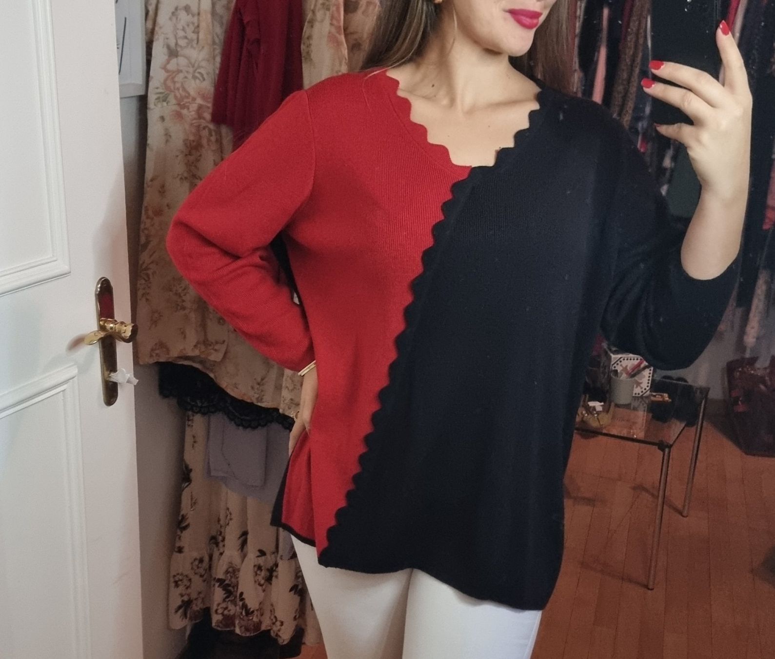 Pulls & Sweat-shirts: Stylischer Damenpullover, zweifarbig, Gr. XL – D'occasion à Wald ZH par CapLux 1