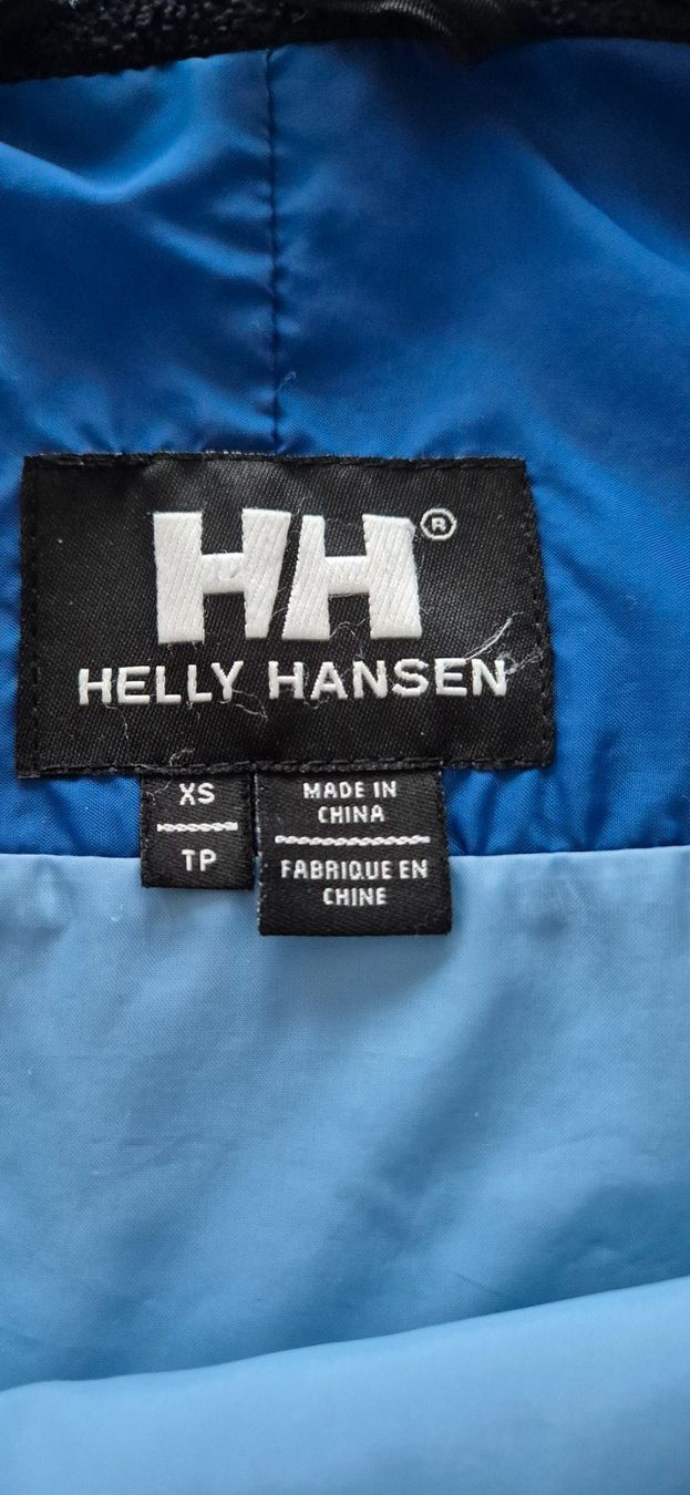 Helly Hansen Giacche: Bootskleider Helly Hansen Grösse S – Usato da Bäretswil venduto da Michellangelo1 1