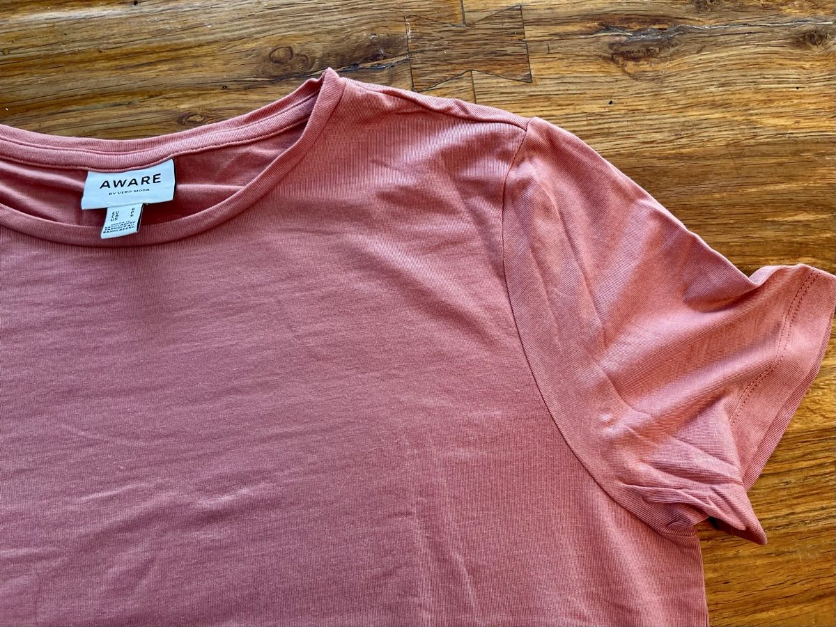 T-Shirts: NEU: Aware T-Shirt Gr. S – Neu (gemäss Beschreibung) aus Buchrain von Sunny026 1