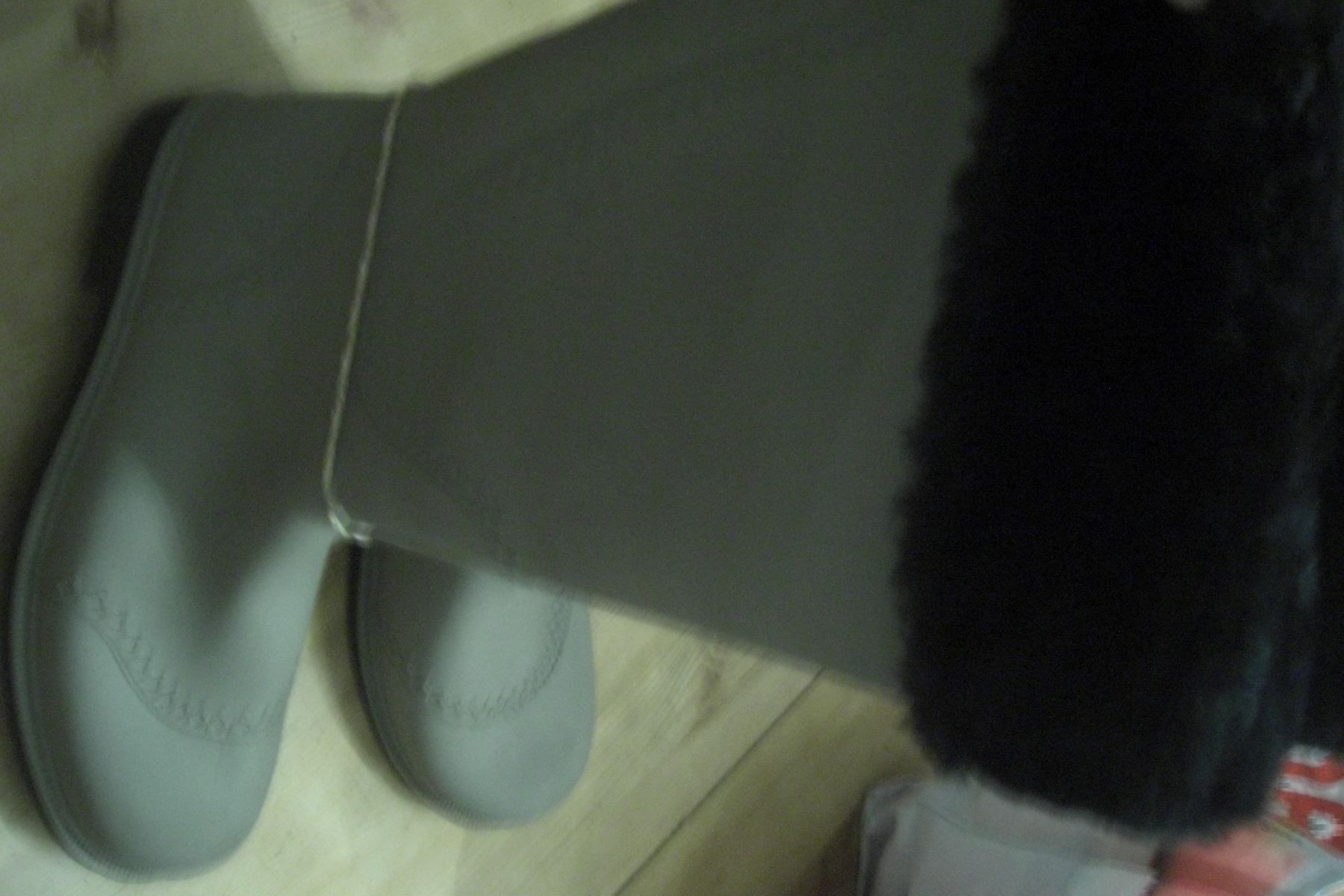 Scarpe da donna: Bottes grises NEUVES Taille 40 – Nuovo (secondo la descrizione) da Veyrier venduto da kimedovapa 1