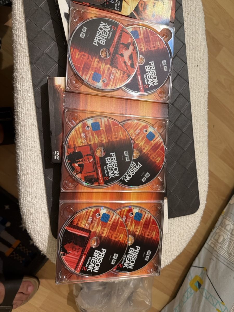 Tutti i DVDs: Prison Break DVD Box Set Staffeln 1-4gebraucht – Nuovo (secondo la descrizione) da Olten venduto da mdc_5n8l 5