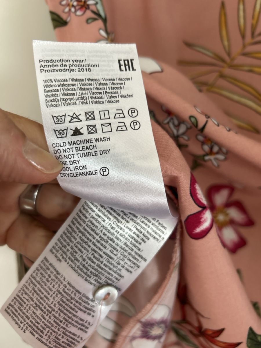 Only Camicette: Sommerbluse von Only, Grösse 40, Blumenmuster – Nuovo (secondo la descrizione) da Erlinsbach SO venduto da hallon480 4