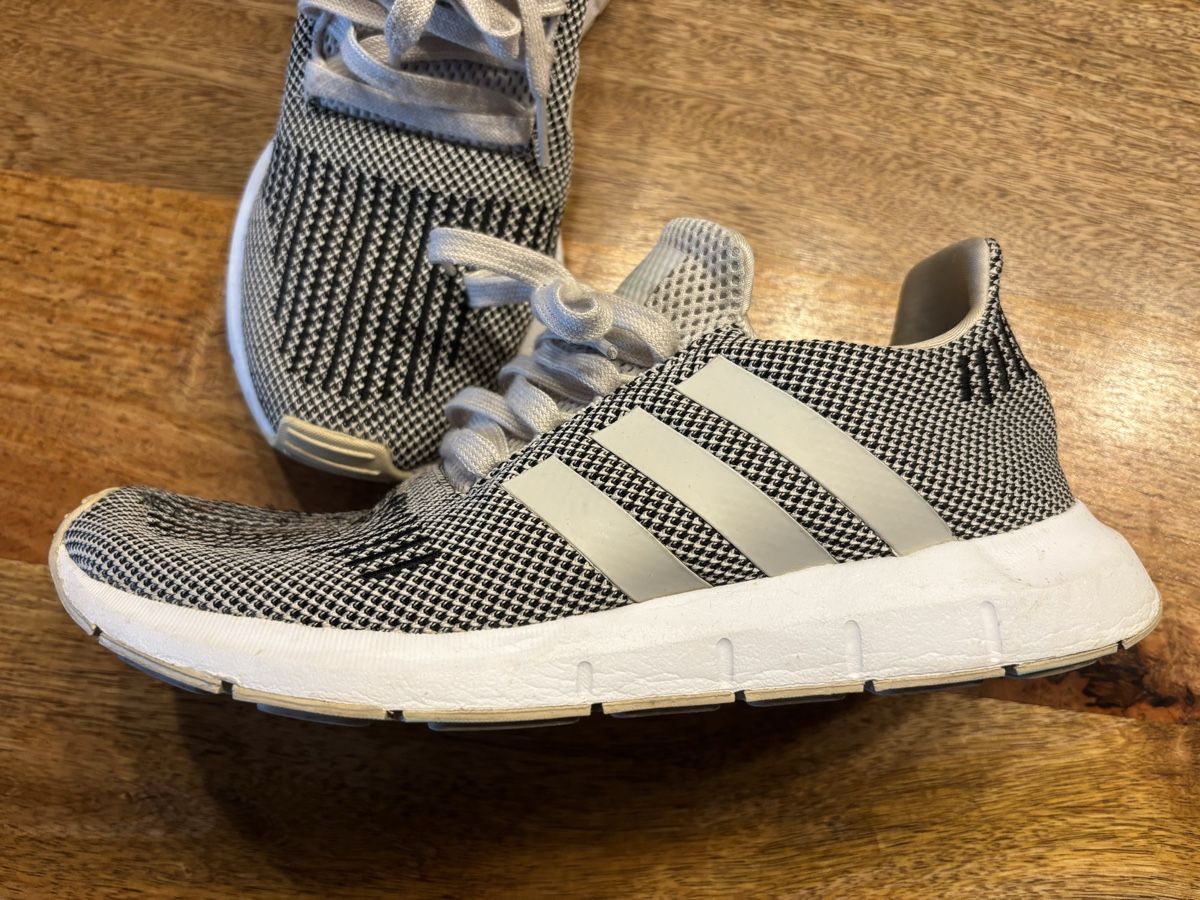 Adidas Scarpe da uomo: Adidas Swift Run Sneaker Gr.40 – Usato da Oberdorf SO venduto da sa-na 2