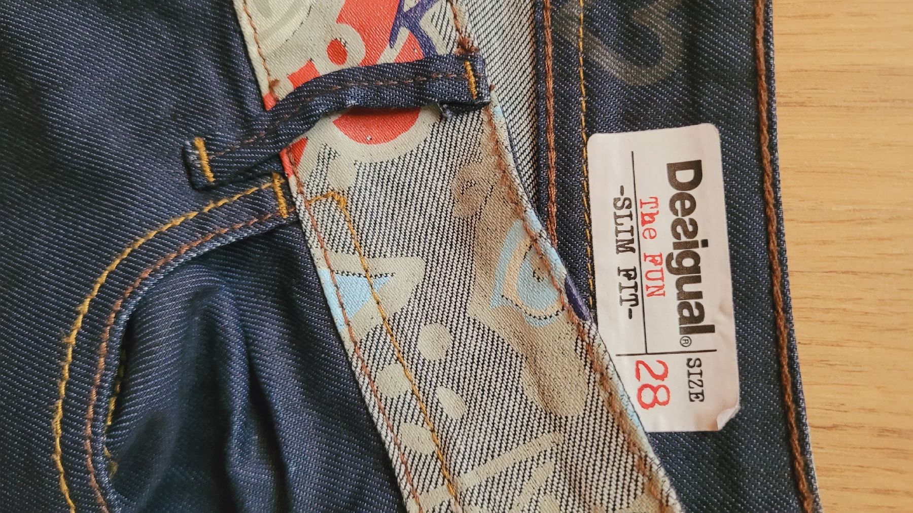 Desigual Jeans: Desigual Jeans Gr. 28 – Gebraucht aus Steffisburg von Gismo49 3