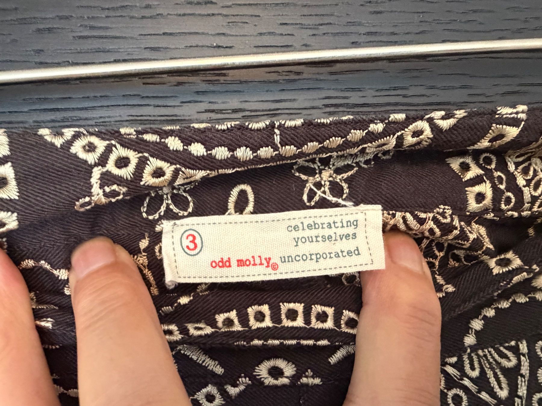Odd Molly Pantaloni: Odd molly bestickte Hose Taille 3 – Usato da Meilen venduto da Sura18 3