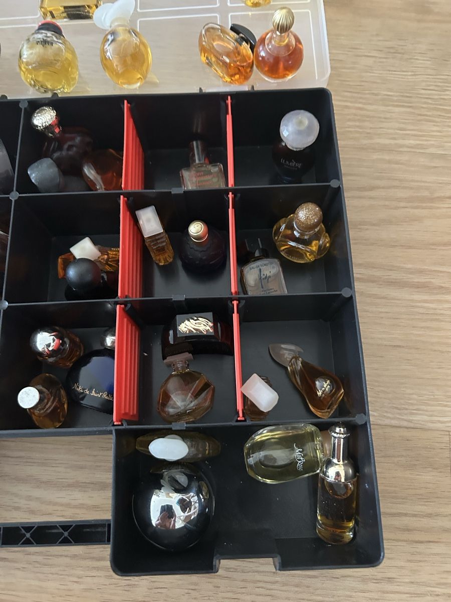 Parfum & Eau de Toilette: Parfüm  – Gebraucht aus Kreuzlingen von perleperle 5