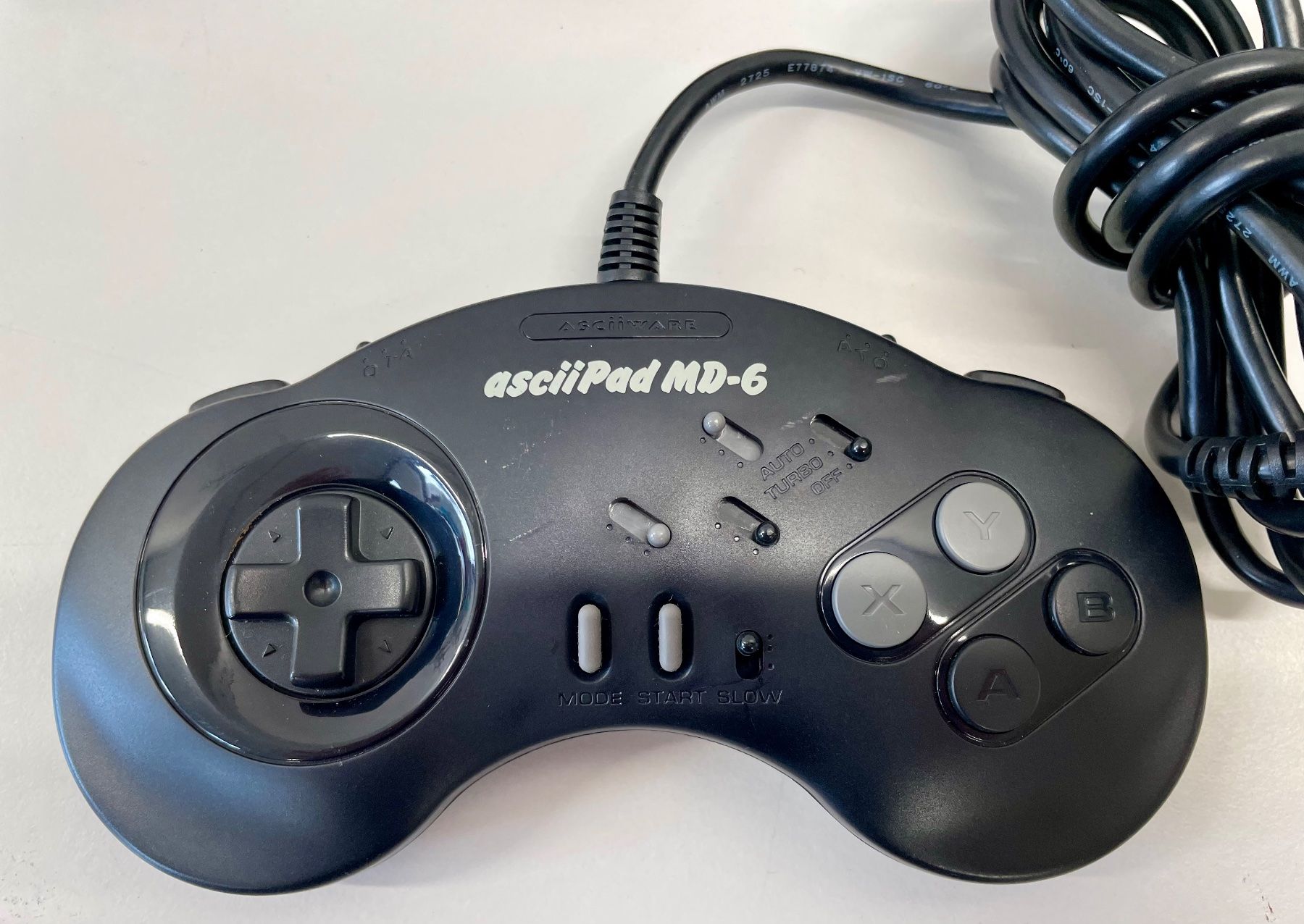 Controller: Sega Megadrive Controller Set 3x – Usato da Niederdorf venduto da LeptonAG 2