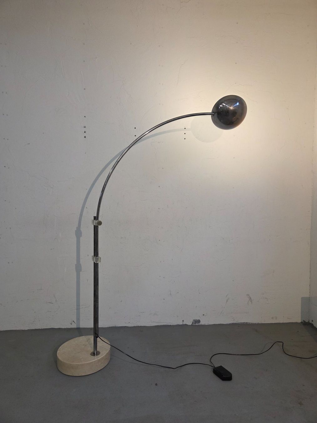 Lampen: 33.) Vintage Bogenlampe – Gebraucht aus Zürich von PeterPanama