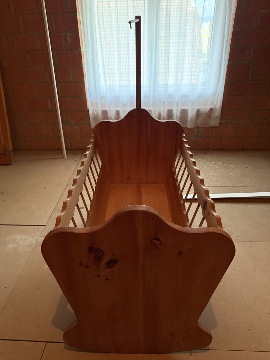 Culle: Kinderwiege aus massiv Holz – Usato da Erlinsbach SO venduto da bri_7hpb 1
