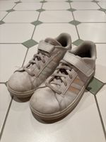 Adidas Sneakers Grösse 32 