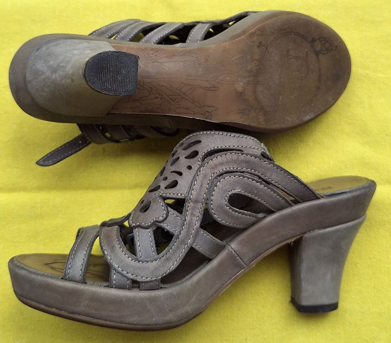 Neosens Scarpe da donna: Plateau-Sandalette grau – Usato da Matten b. Interl venduto da iae_cwc7 3