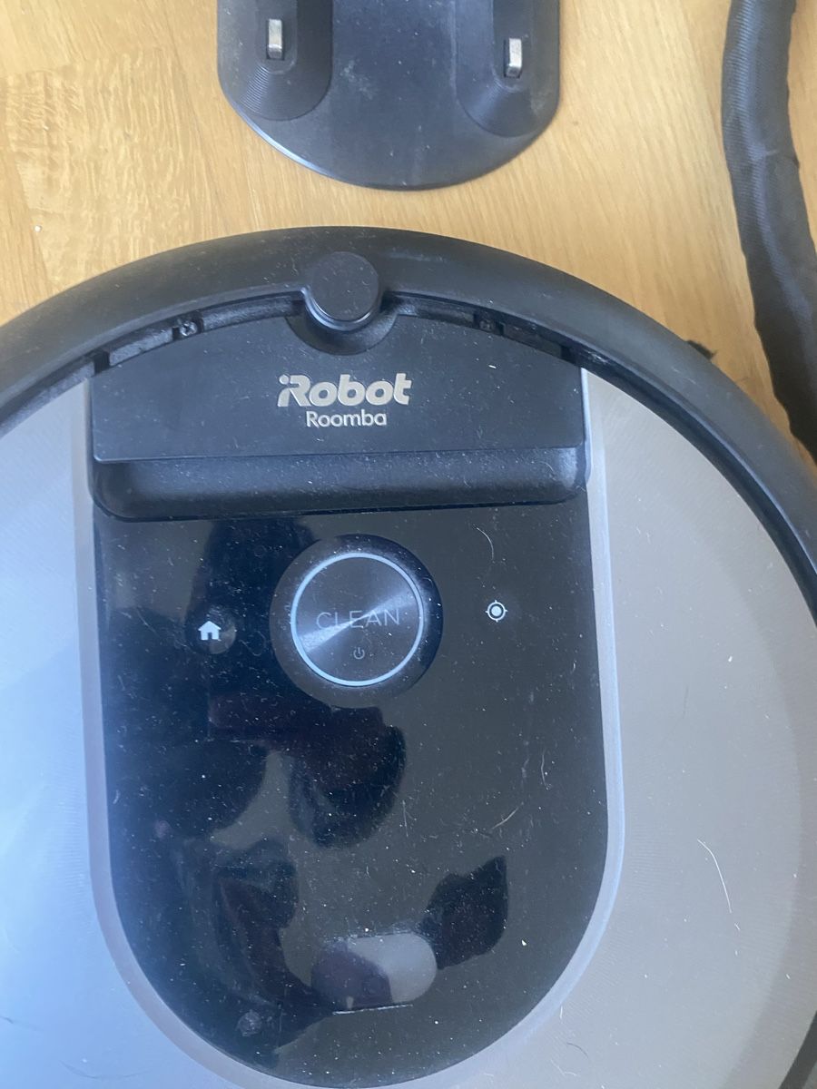 Irobot Aspirateurs & Accessoires: I Robot Saugroboter – D'occasion à Berikon par Magma8