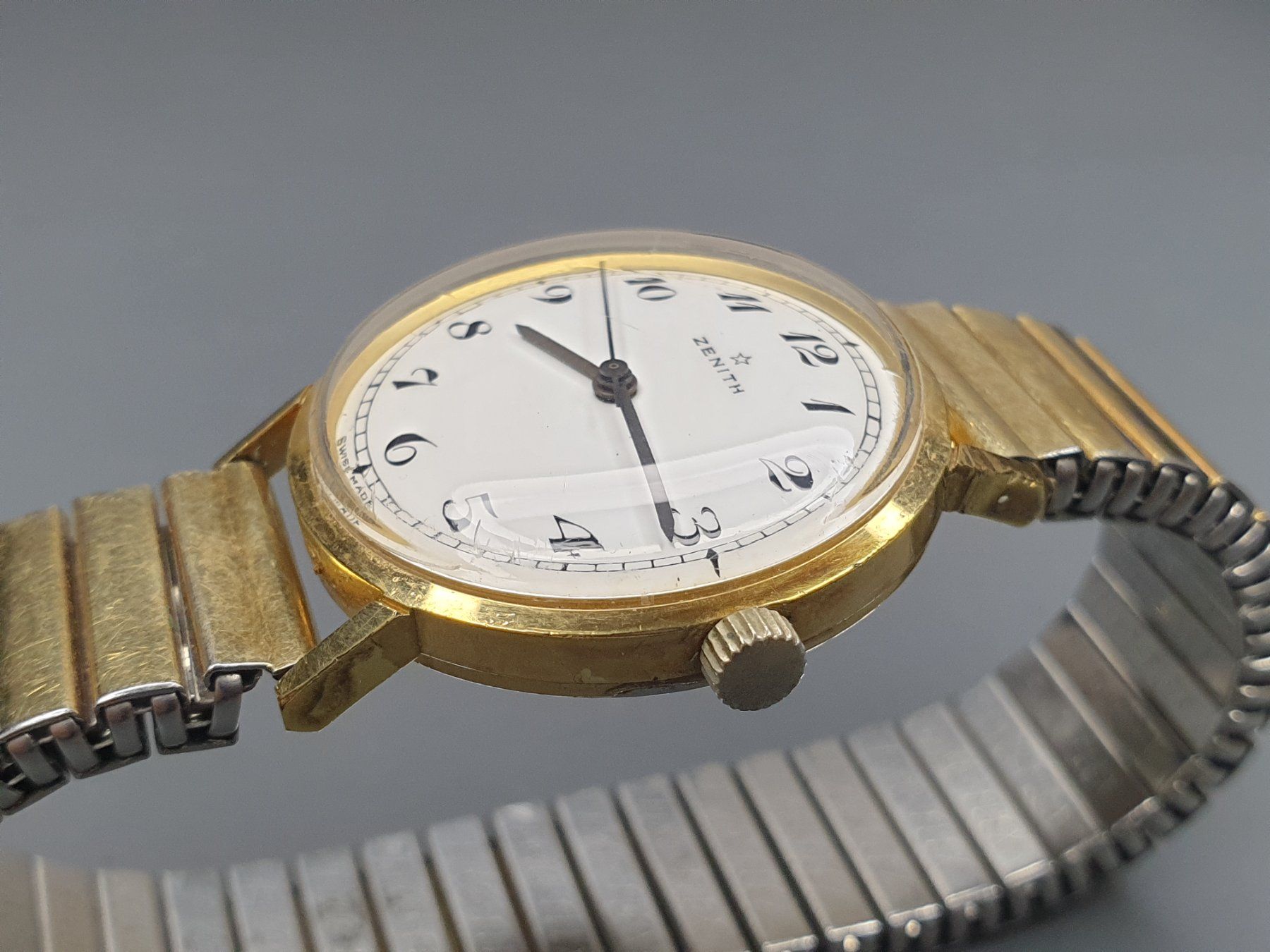 Zenith Uhren: Zenith - 31mm – Gebraucht aus Neyruz FR von Flyback 2