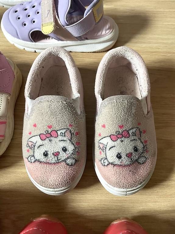 Scarpe per ragazzi: Schuhpaket Gr. 24 – Usato da Deitingen venduto da ALE-3891 4