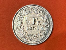 50 Rappen oder 1/2 Fr.1951 B ( Silber ) Auflage 8.5 Mio Stk