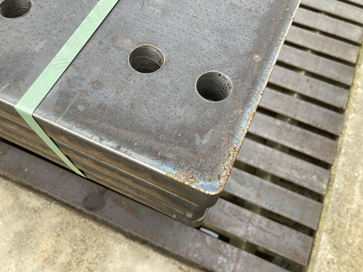 Piatti di portata: 4 Stk Stahlplatten – Nuovo (secondo la descrizione) da Uerkheim venduto da Dealer-4813 3