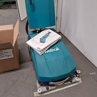 Bodenreinigungsgerät Wetrok Tango mit Zubehör