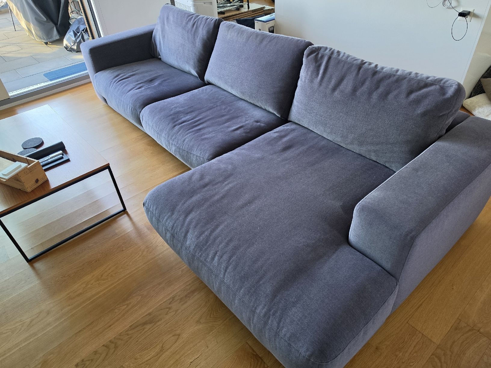 Sofas: Ecksofa grau (2 Teile) – Gebraucht aus Thalwil von Chris23
