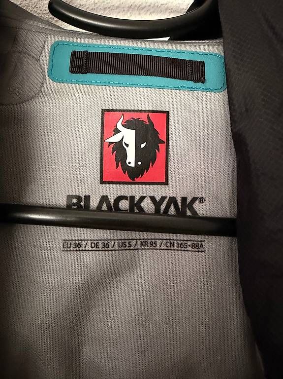 Giacche: Hardshell-Jacke von BLACKYAK Gr 36 – Usato da Walenstadt venduto da Leezy13 2