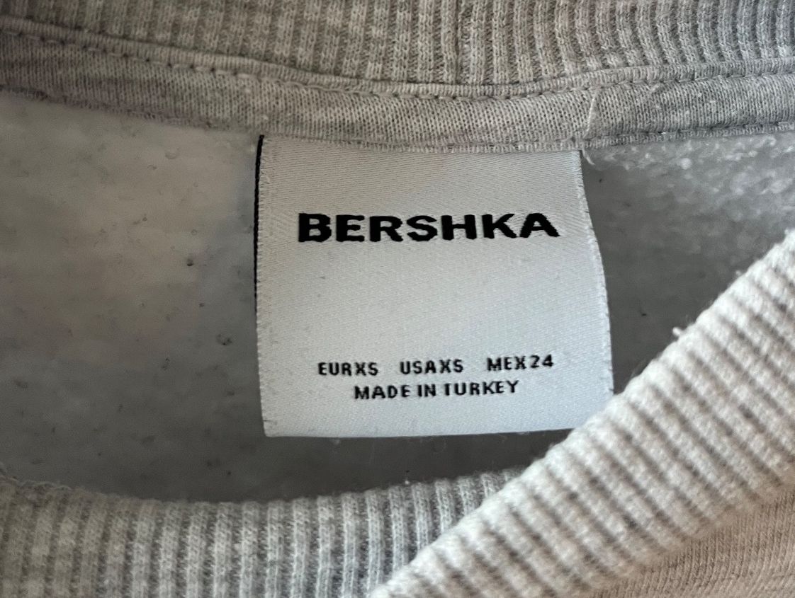 Bershka Maglioni & Felpe: Sweatshirt Bershka – Usato da Rain venduto da Rasala3 3