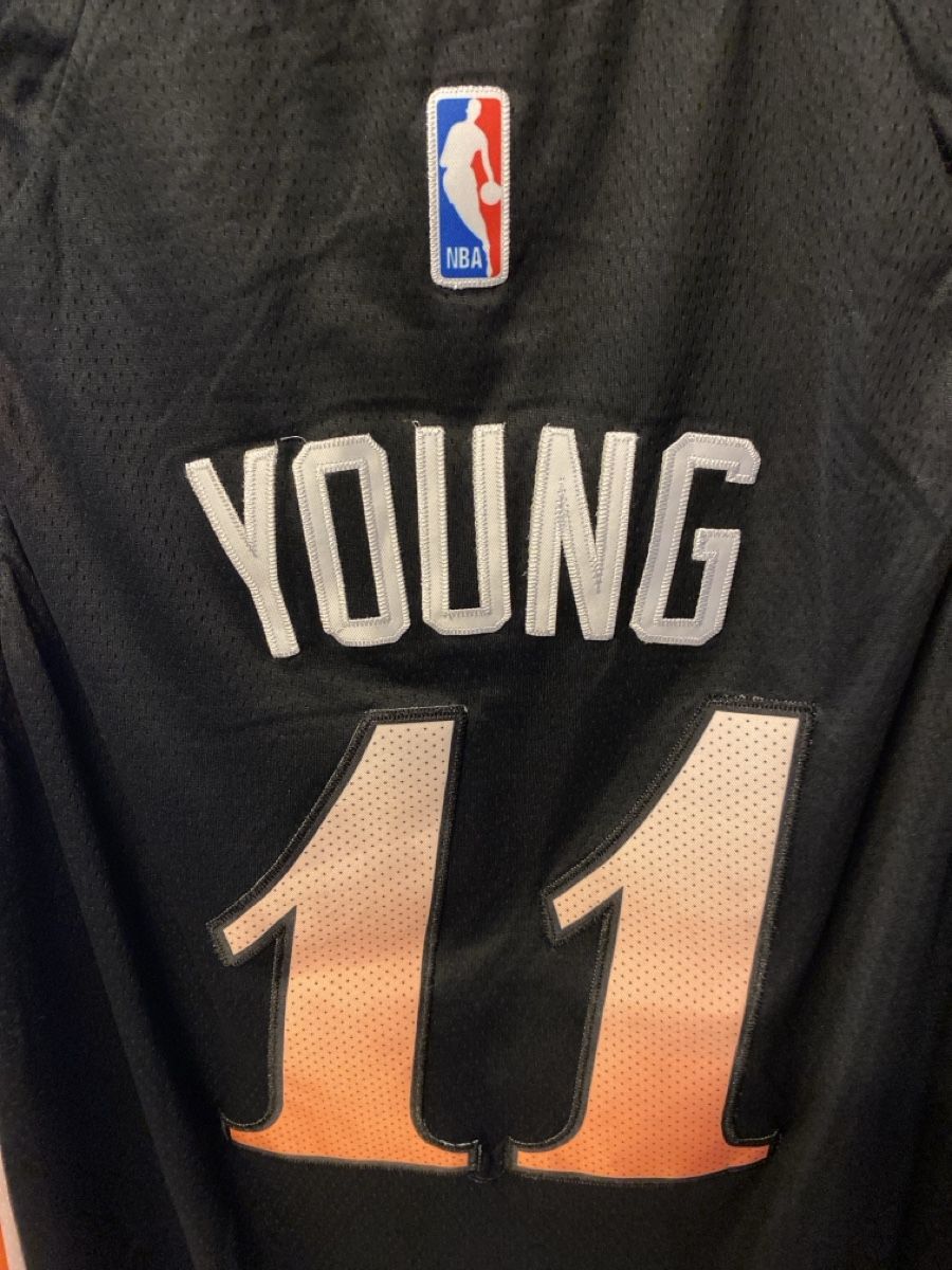 Nba Canottiere & Pantaloni: NBA Atlanta Hawks Nummer 11 Young Grösse 52 – Usato da sursee venduto da trilli-tralli 4