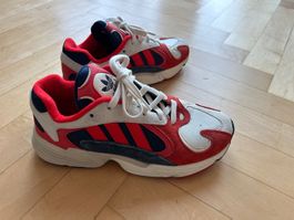 Adidas Sneakers